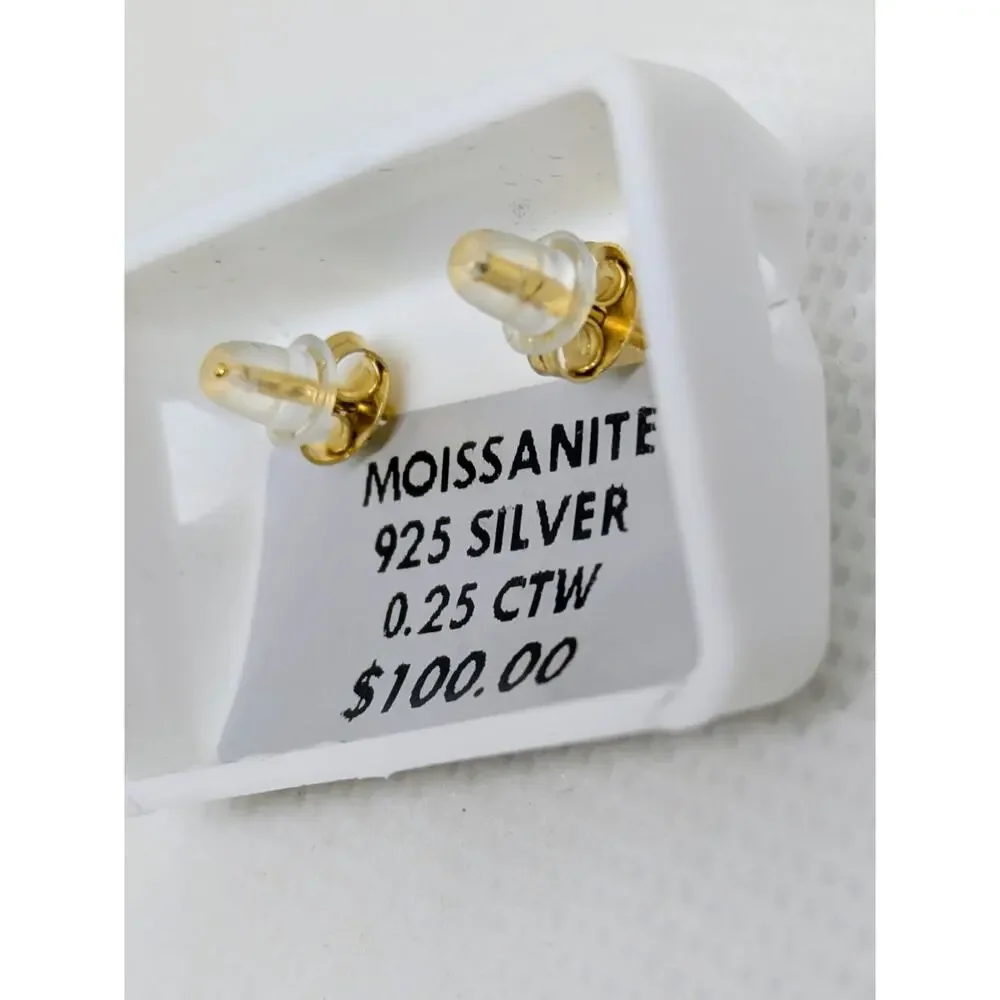 Brand new with tag unisex 0.25ctw Moissanite pushback stud earrings.